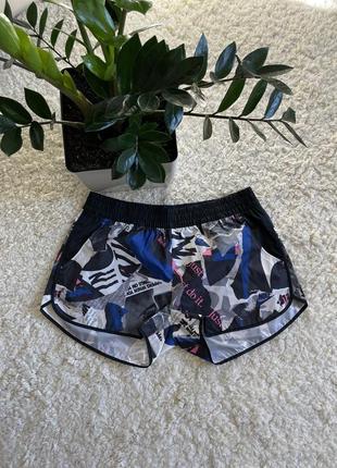 Шорты легкие женские nike