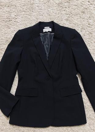 Пиджак, жакет calvin klein оригинал бренд чёрный классика,  офисный пиджак размер указан 6 на размер s,m