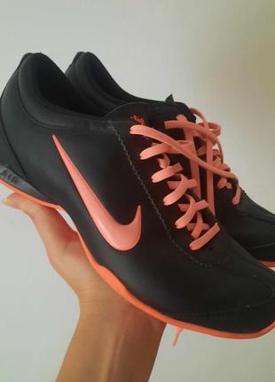 Кроссовки nike