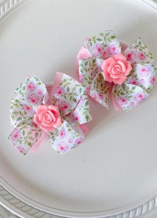 Квіткові бантики. бантики на резинках
