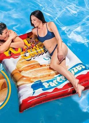 Надувний пляжний матрац intex 58776 "картопляні чіпси" (178x140 см)