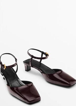 Туфлі/ босоніжки massimo dutti