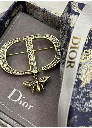 Брошка dior