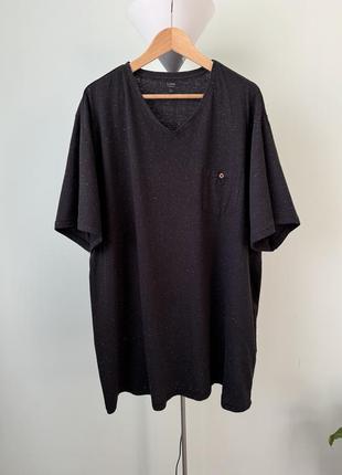 Чоловіча футболка