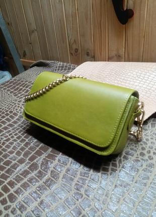 Сумочка из натуральной кожи