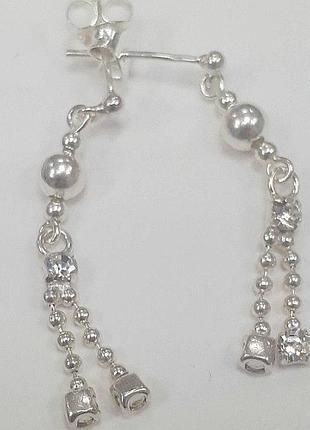 Серебряные серьги пусеты со вставкой кристалл