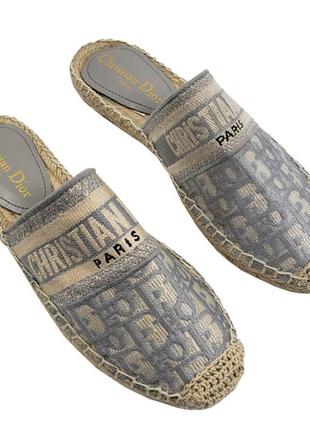 Шльопанці в стилі dior. розмір 39