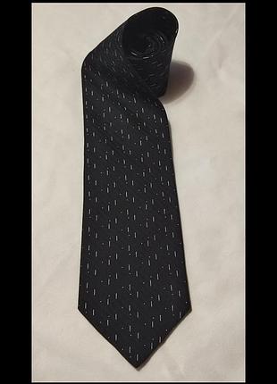 Класична краватка від brioni dis n do 60151.