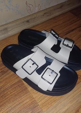 Продам шлепанцы 37р