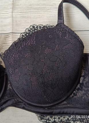 Кружевной удлиненный бюстгальтер бюстье