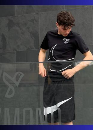 Футболка nike big swoosh футболка nike swoosh футболка nike big swoosh 2 nike big swoosh чоловічі футболки nike