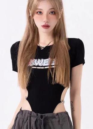 Боди с цепочкой