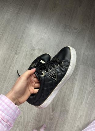 Кеди guess