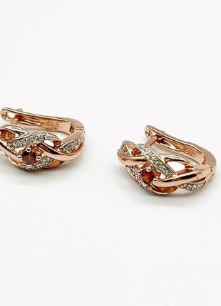 Срібні сережки позолочені з англійською застібкою зі вставкою фіаніт