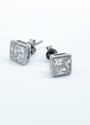 Серебряные серьги родированные со вставкой фианит