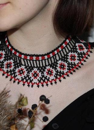 Силянка з традиційним орнаментом