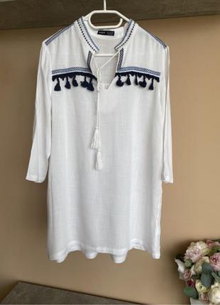 Лега блуза з вишивкою