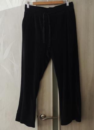 Черные штаны, женские велюровые штаны