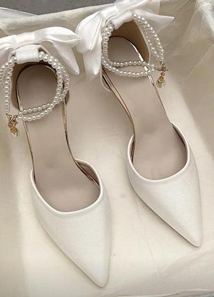 Свадебные праздничные туфли лодочки с бантами и жемчугом😍😍👠👠