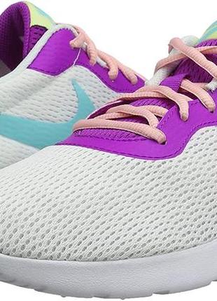 Кроссовки женские nike wmns tanjun 812655-1065 фото