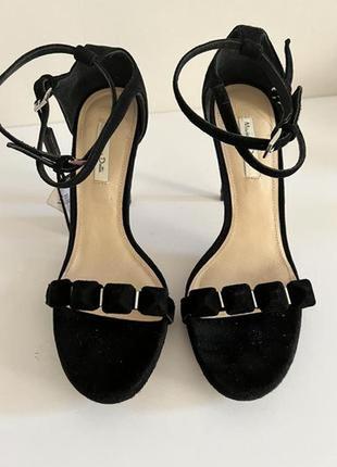 Босоножки, босоножки