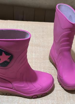 Резиновые сапоги праздниковятся при хотьбе 26-27 размер 17 см резиновое сапоги3 фото