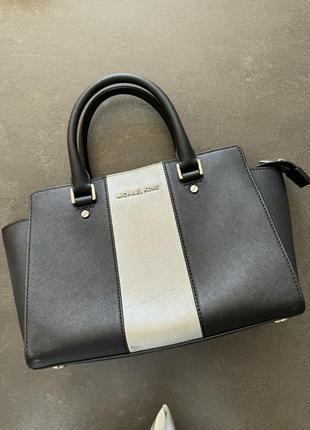 Michael kors сумка из сафьяновой кожи