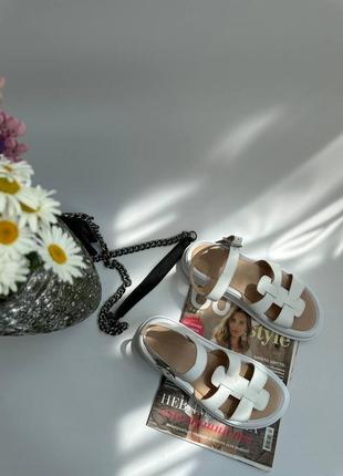 Босоножки 💗 😚