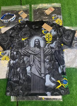 Футболка найк и бразилия