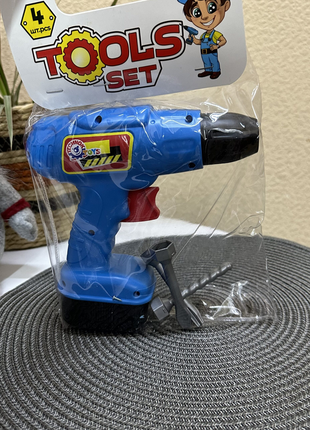 Іграшка дриль