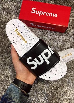 Мужские тапочки nike сланцы supreme, кроссовки nike air max, nike air force 1, nike zoom fly, nike vomero 5, nike hyperfuse, nike under, nike m2k tekno