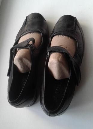 Туфли женские натуральная кожа модель мэри джейн черные сloinus польша нюанс3 фото