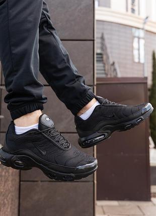 Кроссовки мужские черные nike air max tn качественные летние кроссы найк аир макс спортивная обувь для бега