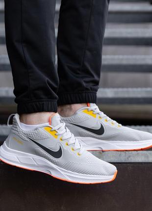 Кросівки чоловічі світло-сірі nike zoom стильні літні кроси для бігу, якісне взуття для спорту3 фото