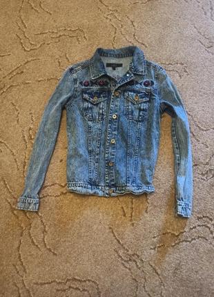 Джинсовая куртка с-хс