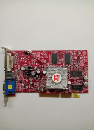 Відеокарта робоча справна ati radeon 9550/x1050 series agp 128