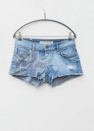 Джинсовые рваные шорты zara