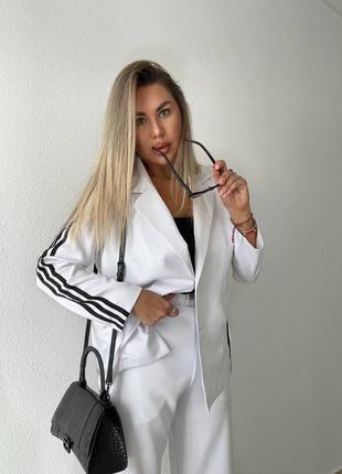 Жіночий літній брючний костюм без підкладу9 фото