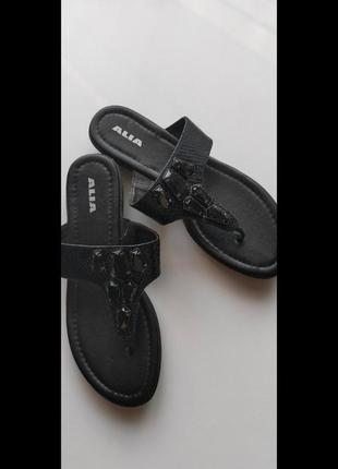 Стильні шльопки на 1 палець жіночі 38 устілка 25 см alia