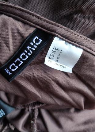 Коричневое короткое платье на бретелях с сборками от h&m