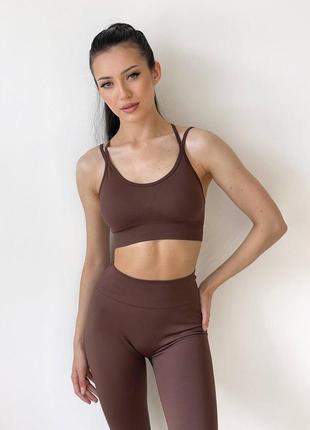 Спортивный топ с чашками <unk> фитнес комплекты <unk> спортивные костюмы
