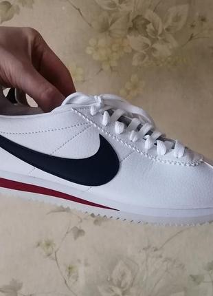 Кросiвки nike cortez leather  на стопу 24-24,5 см стан нових
