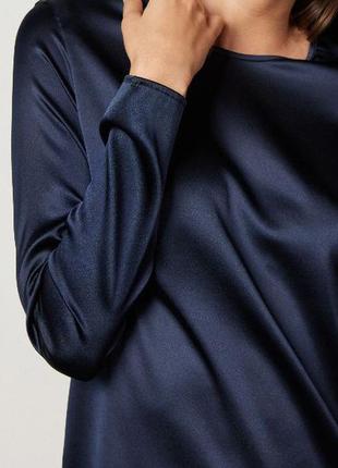 Черная блузка лонгслив из натурального шелка5 фото
