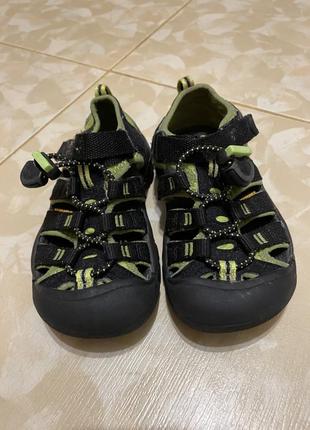Босоніжки keen