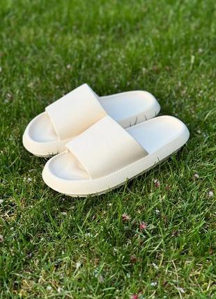 Женские тапочки высокое качество удобны в носке, стильные тапочки для женщин на лето