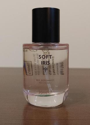 Туалетная вода soft iris, marks&spenser