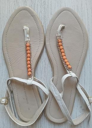 Босоножки doroty perkins 40 размер.