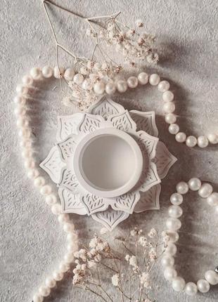 Подсвечник гипсовый "лотос"