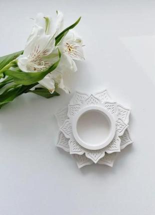 Подсвечник гипсовый "лотос"