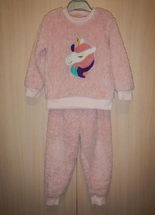 Флисовая пижама р.110см(5 лет)